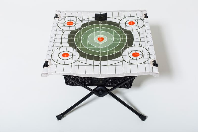 UNDEFEATED より Helinox 別注の“買い”なテクニカルチェア&テーブルが登場 射撃の標的をデザインに採用したミリタリーな仕上がりが嬉しいアウトドアグッズ アンディフィーテッド ヘリノックス コラボ 発売日 価格 プライス 値段 取り扱い 店舗 HYPEBEAST ハイプビースト
