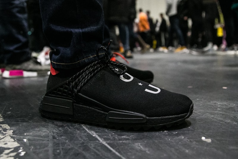 #OnFeet at London Sneaker Con 2017 現在、転売市場で200万円前後で取引されている“あのコラボモデル”の撮影にも成功 ロンドン スニーカーコン adidas アディダス YEEZY BOOST 350 Balenciaga バレンシアガ Triple S AF-100 Lunar Force 1 “ACRONYM ‘17” Pharrell ファレル Chanel シャネル adidas NMD HYPEBEAST ハイプビースト