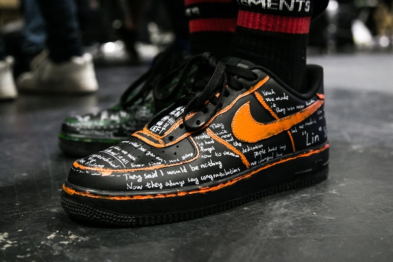 #OnFeet at London Sneaker Con 2017 現在、転売市場で200万円前後で取引されている“あのコラボモデル”の撮影にも成功 ロンドン スニーカーコン adidas アディダス YEEZY BOOST 350 Balenciaga バレンシアガ Triple S AF-100 Lunar Force 1 “ACRONYM ‘17” Pharrell ファレル Chanel シャネル adidas NMD HYPEBEAST ハイプビースト