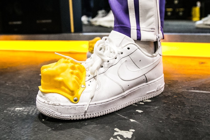 #OnFeet at London Sneaker Con 2017 現在、転売市場で200万円前後で取引されている“あのコラボモデル”の撮影にも成功 ロンドン スニーカーコン adidas アディダス YEEZY BOOST 350 Balenciaga バレンシアガ Triple S AF-100 Lunar Force 1 “ACRONYM ‘17” Pharrell ファレル Chanel シャネル adidas NMD HYPEBEAST ハイプビースト