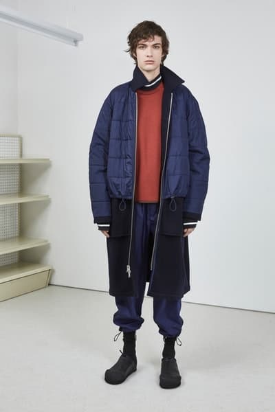 3.1 Phillip Lim よりフォーマルの中にも反骨心を随所に感じる2018年秋ルックブックが到着 丈感やグラフィックデザインでひと捻り加えたスタイリング術も必見 UGG®︎ アグ 3.1 Phillip Lim 3.1 フィリップ リム ダウンジャケット シャツ スウェットパーカ スラックス Romancing Reality 日常の中のロマンス HYPEBEAST ハイプビースト