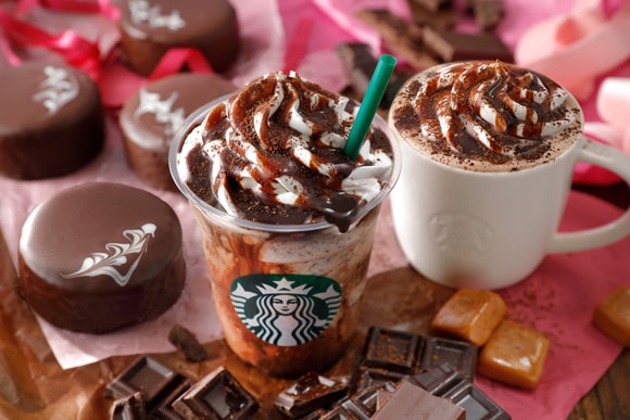 Starbucks がバレンタイン限定 チョコホリック フラペチーノ® &ココが発売 スタバ スターバックス バレンタイン フラペ フラペチーノ ココア ココ チョコ hypebeast コーヒー
