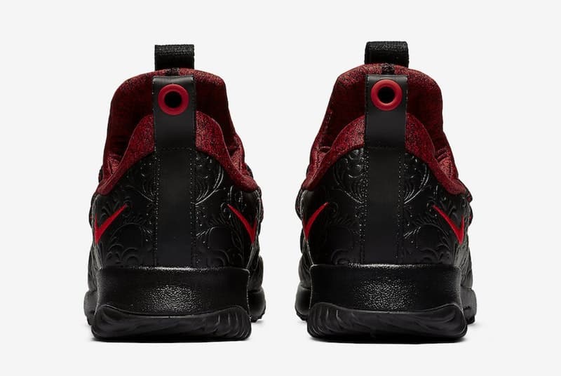 Nike よりペイズリー柄を随所に落とし込んだ “Russian Floral Pack” が登場 リュクスな色柄を纏った人気フットウェア全6型をとくとご覧あれ HyperAdapt 1.0 NIKE ナイキ Air Huarache Blazer Low Air Max 90 City Loop Benassi Slides ペイズリー柄 ブラック レッド エンボス加工 HYPEBEAST ハイプビースト