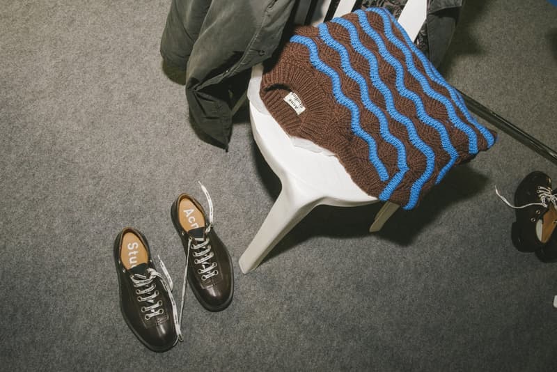 デザインへの探究心溢れる Acne Studios 2018年秋冬コレクションの舞台裏をチェック アクネ　ストゥディオス