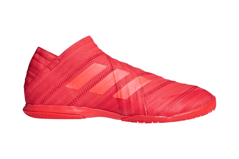adidas Football が凶暴性を隠し持つ新パッケージ “COLD BLOODED PACK” を発表  メッシやポグバらが着用する現代サッカーの代表作からオンコートとオフコートの架け橋となるストリートモデルが多数登場  スポーツとして規模は言わずもがな、サッカーという歴史ある競技は今、ストリートでも非常に重要なものとして捉えられている。ファッションとのクロスオーバーという観点において、キーブランド的役割を担う〈adidas Football（アディダス フットボール）〉は、〈Gosha Rubchinskiy（ゴーシャ ラブチンスキー）〉とのコラボレーションはもちろん、東京でも渋谷vs原宿という構図で3vs3のフットボールバトル「PREDATOR presents TANGO LEAGUE SHIBUYA vs HARAJUKU」を開催するなど、『HYPEBEAST』読者の中にも彼ら経由で“サッカーの新たな捉え方”について感じ、考えている人が数多く存在するのではないだろうか。  その〈adidas Football〉がランダムな凶暴性を隠し持ち、ライバルを近寄らせない新パッケージ“COLD BLOODED PACK”を発表。本シリーズではしなやかなボールタッチを提供する“COPA”、瞬時のボールコントロールでピッチを支配する“PREDATOR”、縦に斬りこむプレーヤーに異次元のスピードを提供する“X”、一瞬で試合を決めるアジリティプレーヤーのための“NEMEZIZ”、この全4型のモデルが攻撃的なカラーウェイでメイクオーバーされている。  “COLD BLOODED PACK”からはプロ仕様を筆頭にパフォーマンスタイプも登場するが 、オンコートとオフコートの架け橋となるストリートモデルも多数ラインアップ。各限定プレミアムモデルは、1月25日（金）18時より『アディダス オンラインショップ』にて先行発売が開始されているので、気になる方はお早めに。  また、『HYPEBEAST』では“日本を代表する意味”とロシアW杯のユニフォームコンセプトである“勝色”の真意が伝わる特別ドキュメンタリー“勝色MOVIE / THE NEW STORY”のフルver.を独占公開しているので、是非チェックしてみてほしい。