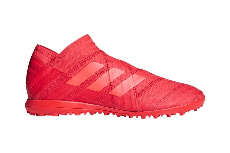 adidas Football が凶暴性を隠し持つ新パッケージ “COLD BLOODED PACK” を発表  メッシやポグバらが着用する現代サッカーの代表作からオンコートとオフコートの架け橋となるストリートモデルが多数登場  スポーツとして規模は言わずもがな、サッカーという歴史ある競技は今、ストリートでも非常に重要なものとして捉えられている。ファッションとのクロスオーバーという観点において、キーブランド的役割を担う〈adidas Football（アディダス フットボール）〉は、〈Gosha Rubchinskiy（ゴーシャ ラブチンスキー）〉とのコラボレーションはもちろん、東京でも渋谷vs原宿という構図で3vs3のフットボールバトル「PREDATOR presents TANGO LEAGUE SHIBUYA vs HARAJUKU」を開催するなど、『HYPEBEAST』読者の中にも彼ら経由で“サッカーの新たな捉え方”について感じ、考えている人が数多く存在するのではないだろうか。  その〈adidas Football〉がランダムな凶暴性を隠し持ち、ライバルを近寄らせない新パッケージ“COLD BLOODED PACK”を発表。本シリーズではしなやかなボールタッチを提供する“COPA”、瞬時のボールコントロールでピッチを支配する“PREDATOR”、縦に斬りこむプレーヤーに異次元のスピードを提供する“X”、一瞬で試合を決めるアジリティプレーヤーのための“NEMEZIZ”、この全4型のモデルが攻撃的なカラーウェイでメイクオーバーされている。  “COLD BLOODED PACK”からはプロ仕様を筆頭にパフォーマンスタイプも登場するが 、オンコートとオフコートの架け橋となるストリートモデルも多数ラインアップ。各限定プレミアムモデルは、1月25日（金）18時より『アディダス オンラインショップ』にて先行発売が開始されているので、気になる方はお早めに。  また、『HYPEBEAST』では“日本を代表する意味”とロシアW杯のユニフォームコンセプトである“勝色”の真意が伝わる特別ドキュメンタリー“勝色MOVIE / THE NEW STORY”のフルver.を独占公開しているので、是非チェックしてみてほしい。