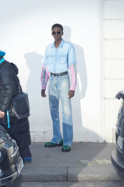 Balenciaga より日常着からヒントを得た2018年秋コレクションのルックブックが到着 時代の先駆者デムナ・ヴィザリアが手がけるTriple-Sの新型や奇抜なレザーシューズにも注目 Vetements ヴェトモン Demna Gvasalia デムナ・ヴァザリア Balenciaga バレンシアガ Maison Margiela メゾン マルジェラ Louis Vuitton ルイ・ヴィトン リフレクター付きオーバーコート ボーダー柄のダウンジャケット 肩パッド入りジャケット パッチワークレザーパンツ Triple-S レザーシューズ HYPEBEAST ハイプビースト