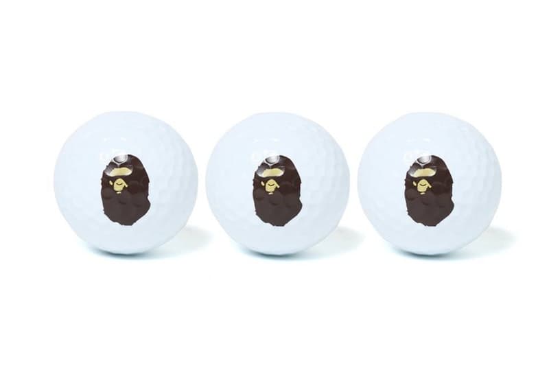 BAPE®️ が新スポーツラインからゴルフヘッドカバー&ボールセットをリリース 〈BAPE®️ PERFORMANCE〉を購入して『プロゴルファー猿』を目指そう 〈BAPE®️(ベイプ)〉の愛称で親しまれる〈A BATHING APE®️(ア ベイシング エイプ)〉が新境地を見出した。新たなスポーツライン〈BAPE®️ PERFORMANCE〉から登場するのは、BAPE CAMOを纏ったゴルフヘッドカバー&ゴルフボールのセット。本作はラウンド中のモチベーションを高めるファッションブランドならではの視点からデザインされた素材使いとデザインにより、追随を許さないセンスを発揮するガジェットに仕上がっている。 〈BAPE®️〉コレクターの購買意欲を駆り立て、ギフトにも最適なゴルフヘッドカバーとゴルフボールセットはともに6,800円(税抜)で、1月20日(土)より発売開始。 また、個性的なオリジナルワッペンを多用した“Patched Collection”も同日より登場するので、予習を済ませてから事前に何を購入するか決めておくのが得策だろう。 HYPEBEAST ハイプビースト オンライン 発売日 リリース