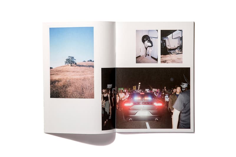BlackEyePatch の ZINE『stacks』にフックしたポップアップが開催決定 舞台となる『ビームスT 原宿』では『stacks』に参加したアーティストの作品の展示販売とともに別注アイテムも発売 ヒップホップをはじめとする様々なカルチャー的背景を持ち、“東京”をテーマとしたアパレル展開をはじめ、様々な活動を行っている〈BlackEyePatch(ブラックアイパッチ)〉。昨年は、ストリート発のブランドとして「Amazon Fashion」主催の“AT TOKYO”にも参加したことでも脚光を浴びたが、その〈BlackEyePatch〉が『ビームスT 原宿』でポップアップを開催する。 昨年末に同レーベルがリリースしたZINE2冊のうち、世界各国のアーティストのアートワークをオムニバス形式で収録した『stacks Issue 1』をテーマとした本展では、参加アーティストの作品の展示販売に加え、彼らのアートワークをパーカやTシャツ、ロンT、キャップに落とし込んだ別注アイテムを発売されるとのことだ。 ありふれたアートTシャツとは一線を画し、ストリート色もしっかりと押し出されたコレクションは購入の価値あり。会期は1月26日(金)~2月4日(日)となっているので、お近くの際は是非、足を運んでみてはいかがだろうか。参加アーティストの一覧は、こちらから。 あわせて、『stacks Issue 1』とともにリリースされ、グレート・ザ・歌舞伎町をフィーチャーした一冊『RED EYE BLACK CAT』も今一度プレイバックしておこう。