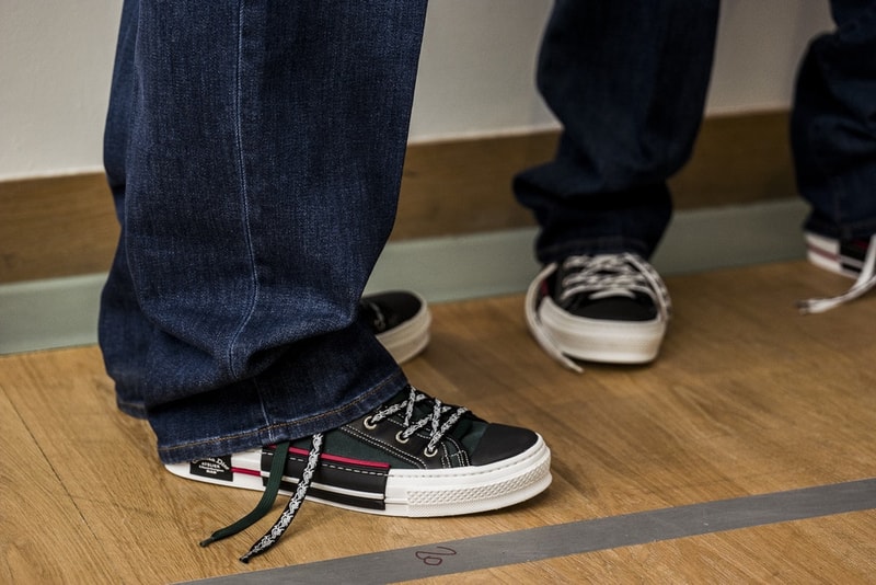 若さと成熟という相反するテーマを掲げた Dior Homme 2018年秋冬コレクションのバックステージに潜入 ディオール オム　パリコレ paris fashion week collection コレクション バックステージ hypebeast