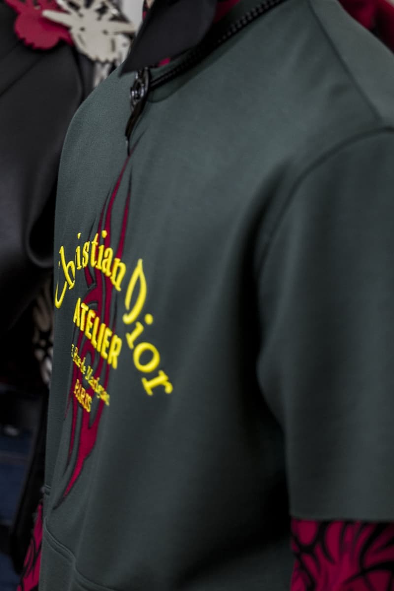 若さと成熟という相反するテーマを掲げた Dior Homme 2018年秋冬コレクションのバックステージに潜入 ディオール オム パリコレ paris fashion week collection コレクション バックステージ hypebeast
