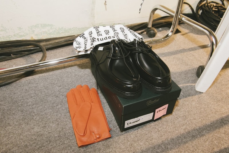 adidas とのコラボも発表された Études 2018年秋冬コレクション舞台裏の様子をチェック