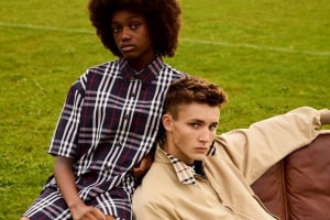 90年代スタイルをオマージュした Gosha Rubchinskiy x Burberry 2018年春夏ルックブックが到着