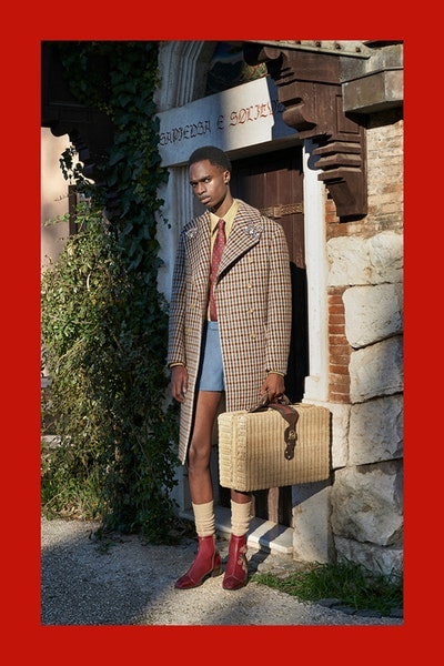 ホラー映画の巨匠監督ダリオ・アルジェントにインスパイアされた Gucci 2018年プレフォールコレクション gucci Peter Schlesinger  ピーター シュレッシンガー Dario Argento ダリオ アルジェント Alessandro Michele　アレッサンドロ　ミケーレ hypebeast