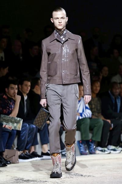 キム・ジョーンズの集大成を祝うべく伝説のモデルも登場した Louis Vuitton 2018年秋冬コレクション 天才デザイナーの有終の美を飾るケイト・モスとナオミ・キャンベルのランウェイ姿も必見 Louis Vuitton ルイ・ヴィトン メゾンブランド LV Kim Jones キム・ジョーンズ Supreme シュプリーム 藤原ヒロシ Kate Moss ケイト・モス Naomi Campbell ナオミ・キャンベル Marc Jacobs マーク・ジェイコブス HYPEBEAST ハイプビースト