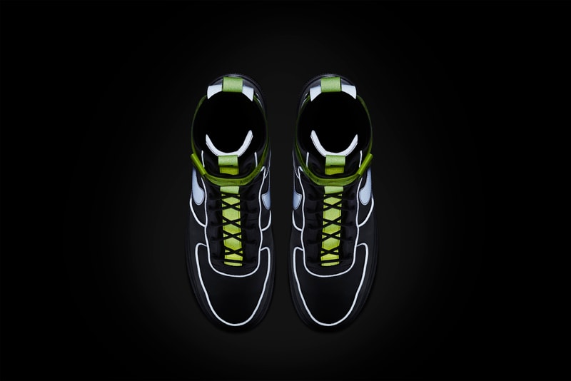 Nike より MAGIC STICK の今野直隆がデザインした Air Force 1 Hi VIP の正式発売情報を世界先行入手 ナイトクラブに着想を得た逸足は日本限定モデルとのこと。気になる発売日と取り扱い店舗は……？  ゲリラ的なサンプル画像の公開から始まり、小木“Poggy”基史のディテール投稿でその存在が確信へと変わったMAGIC STICK AF1 VIPだが、『HYPEBEAST』でも発信した同トピックは瞬く間に世界のスニーカーヘッズへと広まり、続報が待望されていた。しかし本日、我々は〈Nike（ナイキ）〉より、この今野直隆がデザインしたAF1のオフィシャルビジュアルと正式発売情報を世界先行入手することに成功した。  ナイトクラブにインスピレーションを受けた本作は、その名のとおり“VIP”のようなスペシャルな気分になれる仕上がりに。AF1 Hiを象徴するアンクルストラップはナイトクラブに欠かせないリストバンドをイメージしたデザインで一新され、アッパー素材にはそのリストバンドによく使用される高密度ポリエチレン100％製の耐久性のある不織布のタイベック®を使用。また、あのAir Max 97同様、サイドのスウッシュやヒールタブなど随所にリフレクティブ素材が採用されているため、暗がりでも足元からそのシルエットを主張をすることができる。  Nike Air Force 1 Hi VIPは2月10日（土）より〈Nike〉の直営店、『NIKE.COM/NIKELAB』、『NIKELAB MA5』などで先行発売され、翌11日（日）からはその他一部店舗にて販売予定となっており、価格は16,200円（税込）。日本限定モデルとしての登場だけに、国内のヘッズは是が非でも手に入れておくべき逸足だろう。  販売方法などはブランドからのアップデートを待つ必要がありそうだが、それまでに先日ローンチした〈MAGIC STICK（マジック スティック）〉の2018年春夏コレクションもあわせてチェックしてみていかがだろうか。