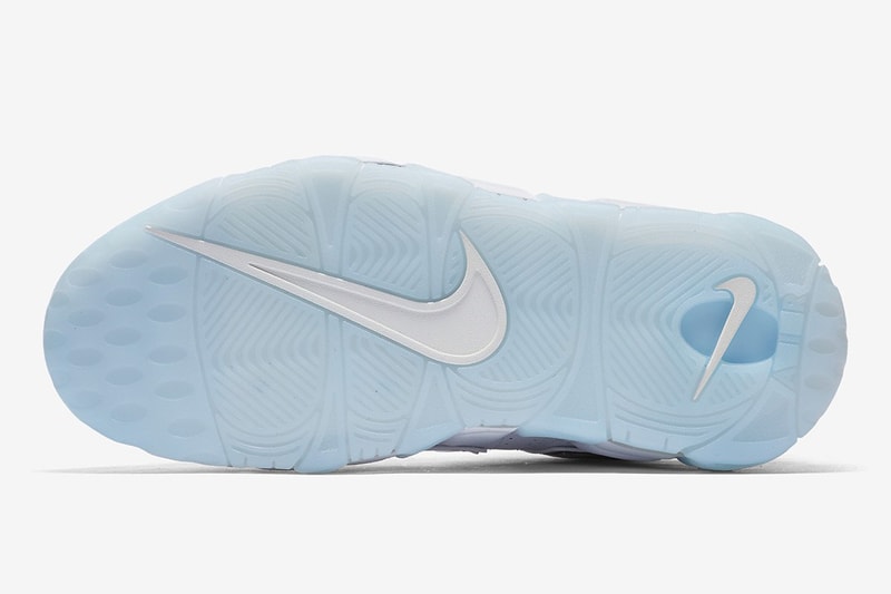 ロゴの主張強めな Nike Air More Uptempo の新作 “Chrome Blue” がリリース間近 サイドのAIRロゴをメタリックにメイクオーバーしたクリーンな一足が仲間入り ウィメンズ エア モア アップテンポ ナイキ スニーカー ピッペン 発売日 取り扱い リリース HYPEBEAST ハイプビースト