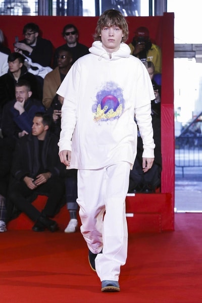 紳士服の概念を再解釈した Off-White™ 2018年秋冬コレクション ヴァージル・アブローが提案する、ストリート目線でのテーラードピースの落とし込み方