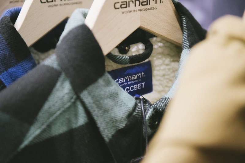 ストリートシーンのキーパーソンが多数来場した PACCBET x Carhartt WIP パリローンチイベントに潜入 ゴーシャ・ラブチンスキーや〈BRAIN DEAD〉のカイル・ウンを筆頭に思い思いのスタイルを楽しむヘッズたちの服装もチェック Dover Street Market Ginza DSMG ドーバー Gosha Rubchinskiy ゴーシャ・ラブチンスキー トリア・ティタエヴ PACCBET ラスベート Carharrtt WIP カーハート WIP BRAIN DEAD ブレイン デッド Kyle Ng カイル・ウン HYPEBEAST ハイプビースト