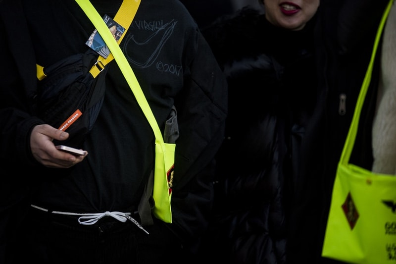 Streetsnaps：Paris Fashion Week Men's Fall/Winter 2018 Part 1 パリ　ストリートスナップ HYPEBEAT ハイプビースト パリコレ