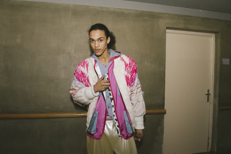 ダンスとファッションが調和した PIGALLE 2018年秋冬コレクションの舞台裏に潜入 ステファン・アシュプールの芸術性が垣間見えるアイテムとユニークな演出にクローズアップ Kim Jones キム・ジョーズ Acne Studios アクネ ストゥディオズ Stephane Ashpool ステファン・アシュプール PIGALLE ピガール Pain O ChoKolat パンオショコラ ミリタリージャケット 変形シャツ スケルトン Gジャン Nike ナイキ Air VaporMax HYPEBEAST ハイプビースト