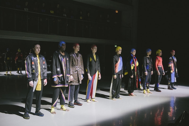 ダンスとファッションが調和した PIGALLE 2018年秋冬コレクションの舞台裏に潜入 ステファン・アシュプールの芸術性が垣間見えるアイテムとユニークな演出にクローズアップ Kim Jones キム・ジョーズ Acne Studios アクネ ストゥディオズ Stephane Ashpool ステファン・アシュプール PIGALLE ピガール Pain O ChoKolat パンオショコラ ミリタリージャケット 変形シャツ スケルトン Gジャン Nike ナイキ Air VaporMax HYPEBEAST ハイプビースト