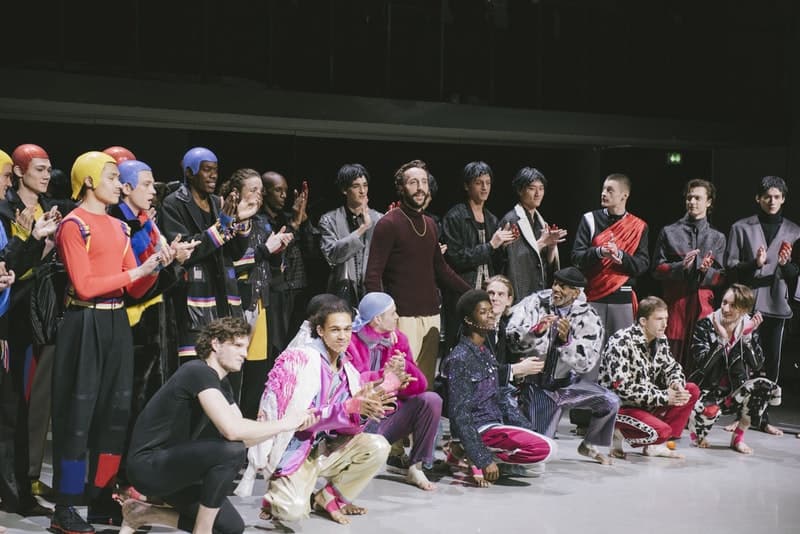 ダンスとファッションが調和した PIGALLE 2018年秋冬コレクションの舞台裏に潜入 ステファン・アシュプールの芸術性が垣間見えるアイテムとユニークな演出にクローズアップ Kim Jones キム・ジョーズ Acne Studios アクネ ストゥディオズ Stephane Ashpool ステファン・アシュプール PIGALLE ピガール Pain O ChoKolat パンオショコラ ミリタリージャケット 変形シャツ スケルトン Gジャン Nike ナイキ Air VaporMax HYPEBEAST ハイプビースト