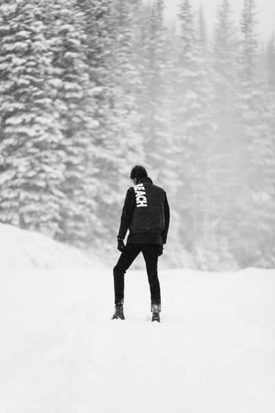 Ralph Lauren が90年代のスノボコレクションを彷彿とさせる限定 Polo Snow Beach Collections を発売 ラルフローレン