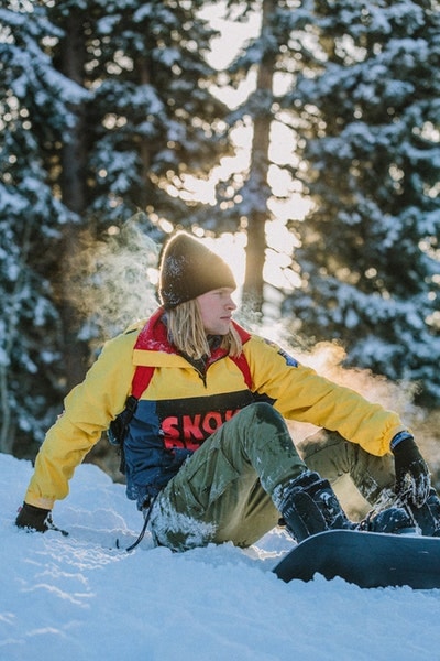Ralph Lauren が90年代のスノボコレクションを彷彿とさせる限定 Polo Snow Beach Collections を発売 ラルフローレン