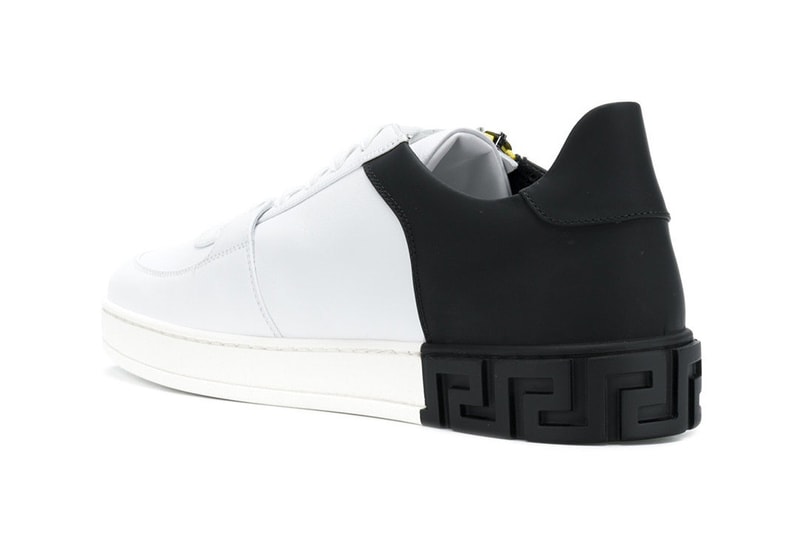 どこかで見覚えのある Versace のメデューサ スニーカー最新作 ヴェルサーチ ベルサーチ ACRONYM アクロニウム x Nike ナイキ Lunar Force 1 パクリ 盗作 オマージュ HYPEBEAST ハイプビースト 通販 オンライン リリース 取り扱い 購入