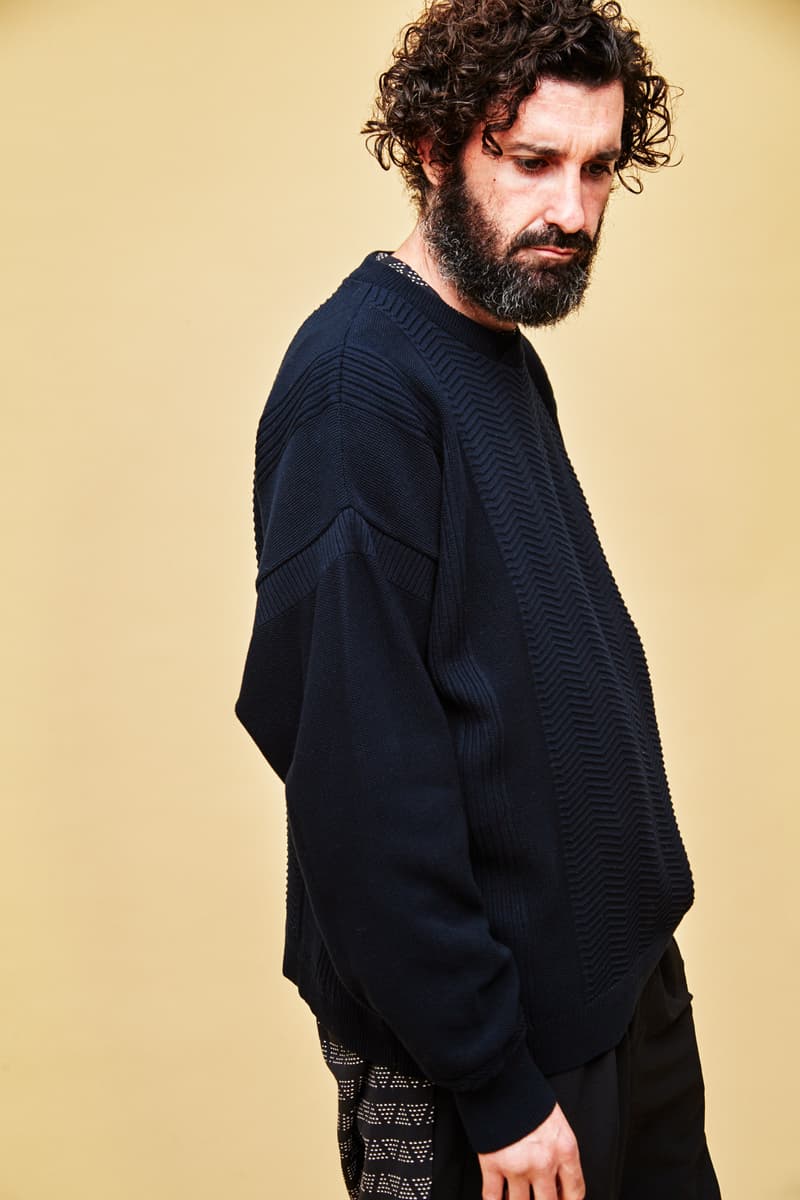 日本発のニットブランド YASHIKI より故郷の思い出に着想を得た2018年春夏ルックブックが到着 デザイナーの故郷の情景を職人技が光る編み地と豊富なカラーパレットで表現  栃木 YASHIKI ヤシキ HYPEBEAST ハイプビースト