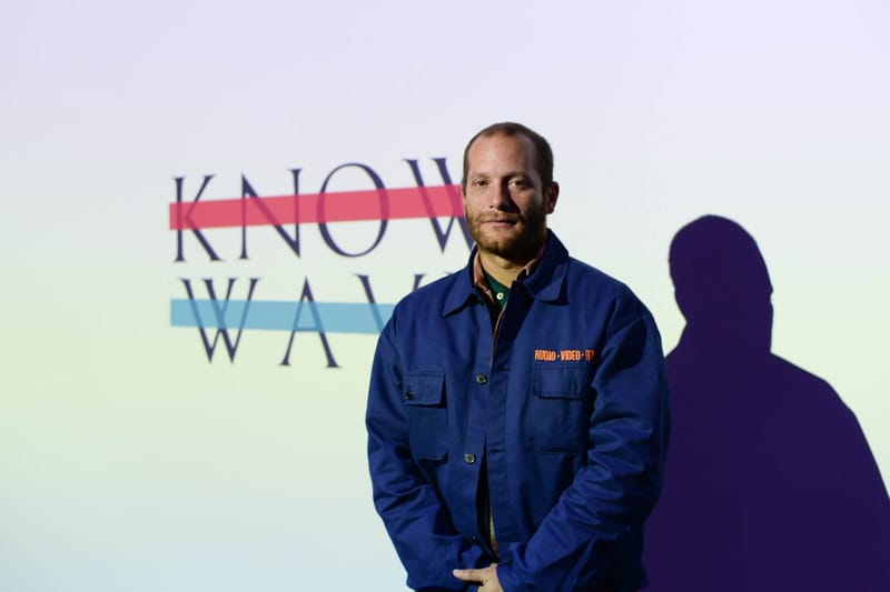 KNOW WAVE ＆ Moran Bondaroff を率いるエーロン・ボンダロフがセクハラ告発を受けてその職務を退く