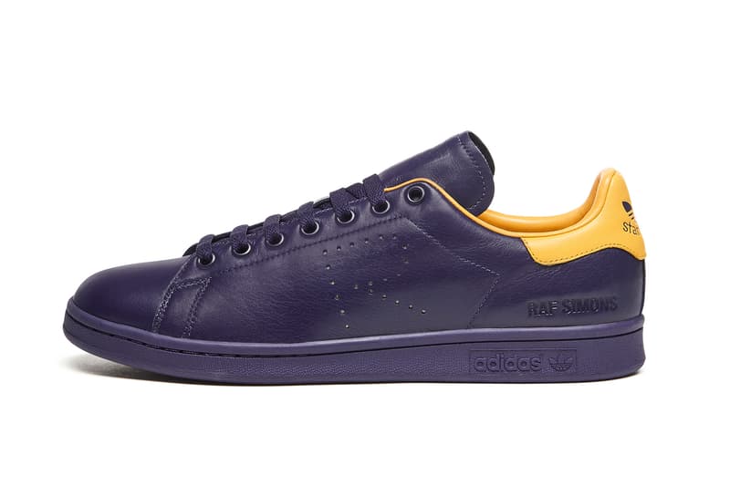 adidas by Raf Simons 2018年春夏フットウェアコレクションの全ラインアップが判明 定番スニーカーを現代的にアップデートした“ネオクラシック”な新作モデルが続々登場 ベルギー Raf Simons ラフ・シモンズ adidas アディダス コラボ10シーズン目 adidas by Raf Simons Ozweego III オズウィーゴ 3 Detroit Runner デトロイト ランナー Replicant Ozweego レプリカント オズウィーゴ 中国語のテキストグラフィック Spirit Low Asymmetrical Tongue スピリット ロー アシメトリカル タン Stan Smith スタンスミス Adilette Checkerboard アディレッタ チェッカーボード 全23型 store.y-3.com Nike ナイキ Air Force 270 John Elliott ジョン・エリオット NikeLab ナイキ ラボ