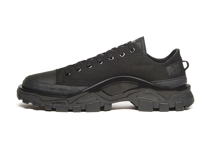 adidas by Raf Simons 2018年春夏フットウェアコレクションの全ラインアップが判明 定番スニーカーを現代的にアップデートした“ネオクラシック”な新作モデルが続々登場 ベルギー Raf Simons ラフ・シモンズ adidas アディダス コラボ10シーズン目 adidas by Raf Simons Ozweego III オズウィーゴ 3 Detroit Runner デトロイト ランナー Replicant Ozweego レプリカント オズウィーゴ 中国語のテキストグラフィック Spirit Low Asymmetrical Tongue スピリット ロー アシメトリカル タン Stan Smith スタンスミス Adilette Checkerboard アディレッタ チェッカーボード 全23型 store.y-3.com Nike ナイキ Air Force 270 John Elliott ジョン・エリオット NikeLab ナイキ ラボ