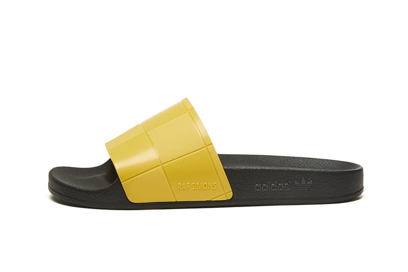 adidas by Raf Simons 2018年春夏フットウェアコレクションの全ラインアップが判明 定番スニーカーを現代的にアップデートした“ネオクラシック”な新作モデルが続々登場 ベルギー Raf Simons ラフ・シモンズ adidas アディダス コラボ10シーズン目 adidas by Raf Simons Ozweego III オズウィーゴ 3 Detroit Runner デトロイト ランナー Replicant Ozweego レプリカント オズウィーゴ 中国語のテキストグラフィック Spirit Low Asymmetrical Tongue スピリット ロー アシメトリカル タン Stan Smith スタンスミス Adilette Checkerboard アディレッタ チェッカーボード 全23型 store.y-3.com Nike ナイキ Air Force 270 John Elliott ジョン・エリオット NikeLab ナイキ ラボ