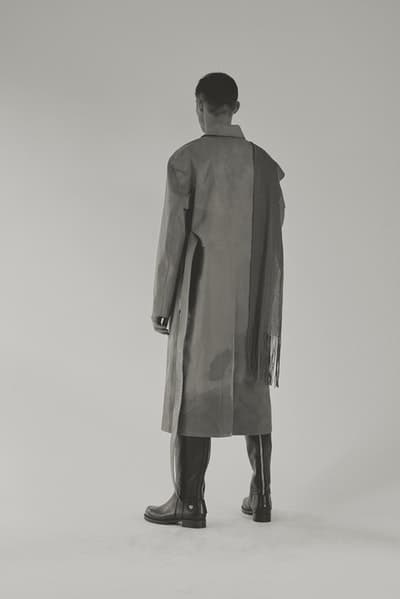 ALYX より英国スタイルを彷彿とさせる2018年春夏ルックブックが到着 ファッションアイコンたちも熱視線を送る英国の老舗ブランド〈Mackintosh〉や〈George Cox〉を迎えたコラボアイテムも登場 Dr.Martens ドクターマーチン A$AP Rocky エイサップ・ロッキー Kanye West カニエ・ウェスト ファッションアイコン Matthew Williams マシュー・ウィリアムズ ALYX アリクス Mackintosh マッキントッシュ George Cox ジョージ・コックス ローラーコースターベルト CORDURA®️ナイロン チェストバッグ テーラードジャケット ニット メッシュ ミリタリーベスト ブリティッシュスタイル オランダ・アムステルダム Pop Trading Company ポップ トレーディング カンパニー HYPEBEAST ハイプビースト