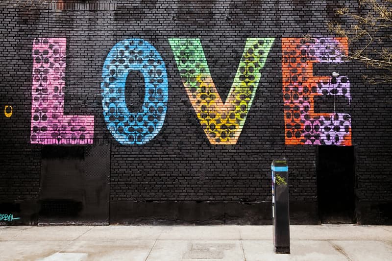 Coach が NY の伝説的なアーティスト達とコラボし圧巻の壁画を13点制作 コーチ NYC ニューヨーク ミューラル グラフィティ hypebeast