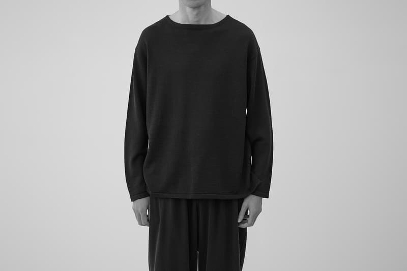 COMOLI よりモダンな佇まいを醸し出す2018年春夏ルックブックが到着 ファッション玄人たちが喜ぶツボを押さえた程よく肩の力が抜けたリラックススタイルを提案 玄人 COMOLI コモリ 2018年春夏コレクション ルックブック デザイナー 小森啓二郎 薄手のコート レザージャケット フーディ ツナギ ボーダーTシャツ カンナビス High Times 森山大道 WACKO MARIA ワコマリア HYPEBEAST ハイプビースト