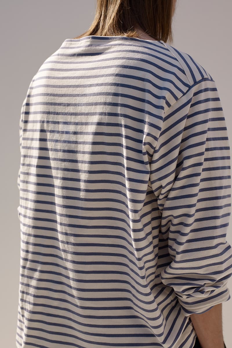 COMOLI よりモダンな佇まいを醸し出す2018年春夏ルックブックが到着 ファッション玄人たちが喜ぶツボを押さえた程よく肩の力が抜けたリラックススタイルを提案 玄人 COMOLI コモリ 2018年春夏コレクション ルックブック デザイナー 小森啓二郎 薄手のコート レザージャケット フーディ ツナギ ボーダーTシャツ カンナビス High Times 森山大道 WACKO MARIA ワコマリア HYPEBEAST ハイプビースト