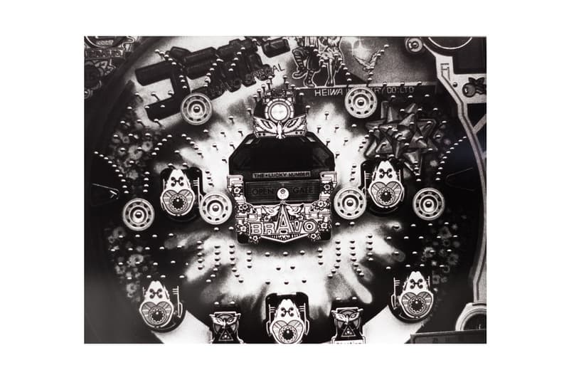 ロンドンにて開催中の巨匠写真家 森山大道によるフォトエキシビジョンの様子をチェック 日本が歩んできた時の流れをそのまま切り撮ったモノクロ写真がずらり WACKO MARIA ワコ マリア コラボコレクション 80歳 日本人写真家 森山大道 イギリス・ロンドン フォトエキシビジョン パチンコ台 バイク 日常風景 戦後 日本市民 モノクロ写真 Micheal Hoppen Gallery マイケル・ホッペン・ギャラリー Virgil Abloh ヴァージル・アブロー 現代アーティスト 村上隆 コラボアート展 Future History HYPEBEAST ハイプビースト