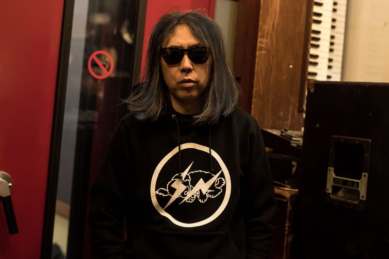 藤原ヒロシによるライブツアー開催を祝したスペシャルツアーアイテムが NEIGHBORHOOD とのコラボのもとに誕生