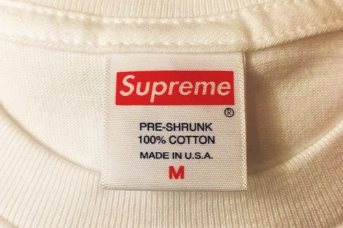 Supreme 2018年春夏コレクションのTシャツタグに誤字があることが判明