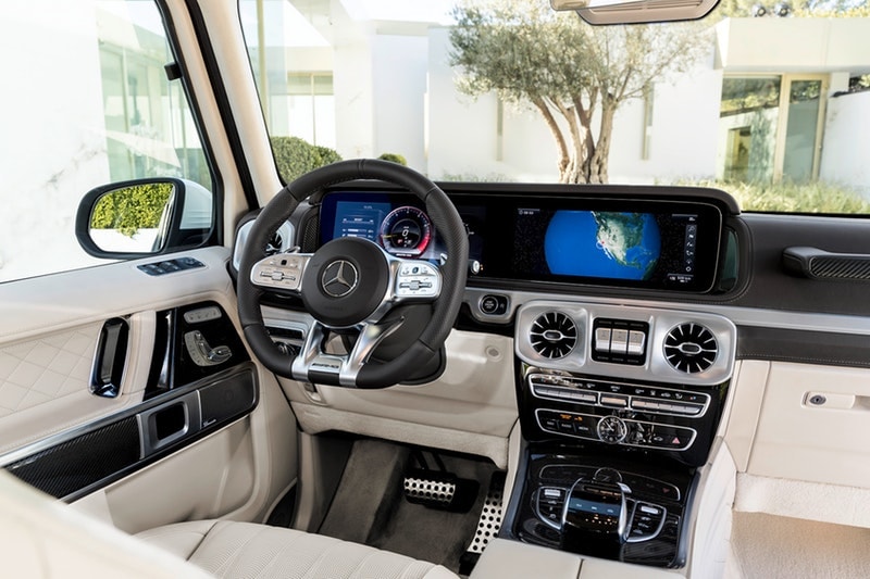 Mercedes-AMG より最上級のラグジュアリー感と走破性を宿した新型 G63 が登場 現地時間の3月6日に「ジュネーブモーターショー2018」でプレミアを迎える究極の1台をいち早くキャッチ Mercedes-Benz メルセデス・ベンツ Gクラス ジュネーブモーターショー2018 Mercedes-AMG 12.3インチディスプレイ インテリアデザイン ラジエーターグリル 最大22インチ ステアリングホイール Tobias Moers トビアス ムアース オフロード HYPEBEAST ハイプビースト