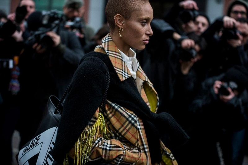 Streetsnaps：Milan Fashion Week Fall/Winter 2018 オフランウェイはストリート x ラグジュアリーの教科書かのごとく華やかな雰囲気