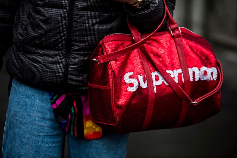 Streetsnaps：Milan Fashion Week Fall/Winter 2018 オフランウェイはストリート x ラグジュアリーの教科書かのごとく華やかな雰囲気