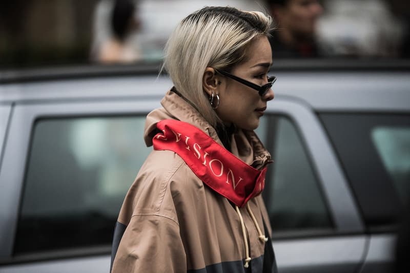 Streetsnaps:Milan Fashion Week Fall/Winter 2018 Part 2 ファッション偏差値の高いミラノの業界人たちは今、“あのアクセサリー”にくびったけ