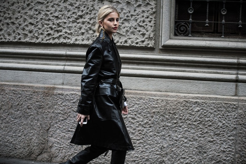 Streetsnaps：Milan Fashion Week Fall/Winter 2018 Part 2 ファッション偏差値の高いミラノの業界人たちは今、“あのアクセサリー”にくびったけ
