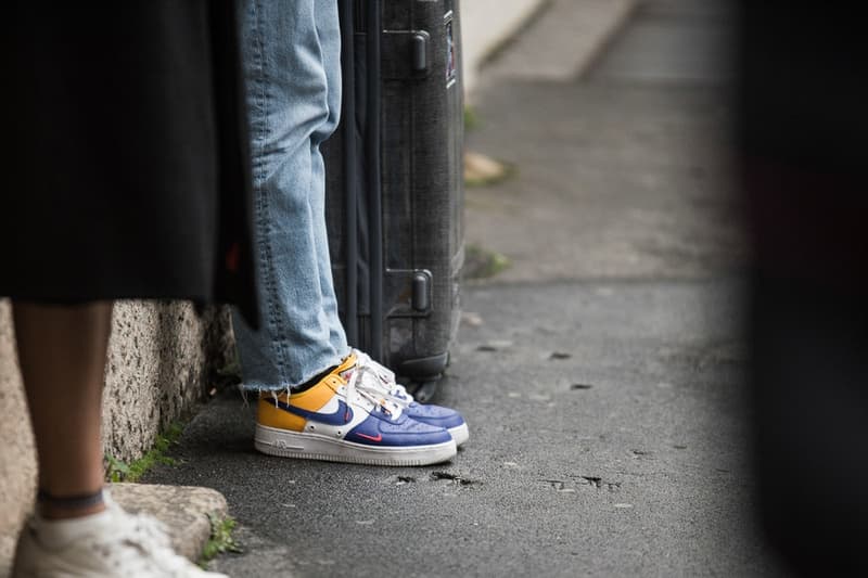 Streetsnaps:Milan Fashion Week Fall/Winter 2018 Part 2 ファッション偏差値の高いミラノの業界人たちは今、“あのアクセサリー”にくびったけ