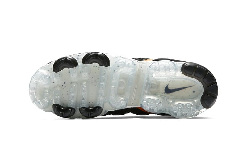 Nike よりアクティブな印象を放つ Air VaporMax Utility 新作モデル “Orange Peel” が登場 〈Nike〉の未来を担う次世代ハイブリットフットウェアの気になる発売日は…… Maximum Black HyperAdapt 1.0 Air VaporMax Plus Nike ナイキ Air VaporMax Utility Flyknitアッパー Nike ACG Pocket Knife DM トグル付きドローコード College Navy スペックル オレンジ Air VaporMax Utility“Orange Peel” NIKE.COM PIGALLE ピガール 2018年秋冬コレクション HYPEBEAST ハイプビースト