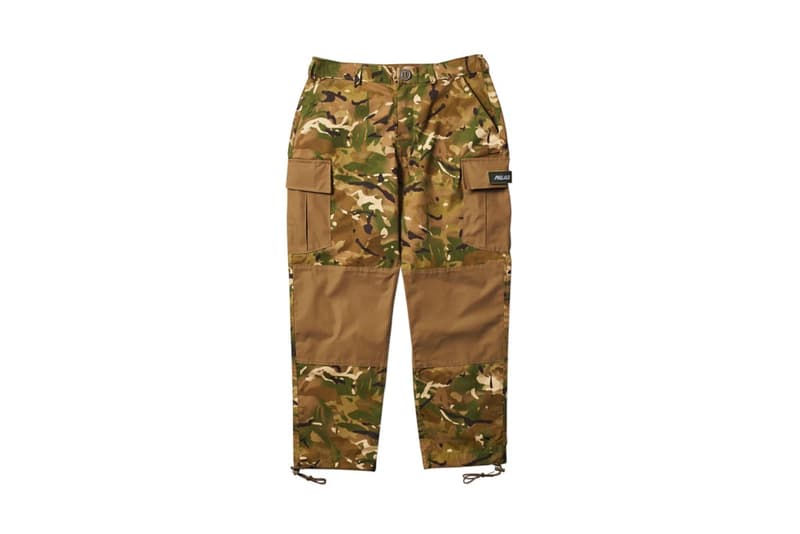 Palace 2018年春コレクション ボトムス 昨年はニューヨークへの旗艦店オープンや本拠地ロンドンにもスケートパークをオープンするなど、〈Supreme（シュプリーム）〉に勝るとも劣らない勢いで成長を続ける〈Palace（パレス）〉は先日、2018年春夏コレクションのルックブックを公開した。そして、2月9日（現地時間）の立ち上げに備えて、『HYPEBEAST』編集部のもとにはアイテム画像が到着した。ボトムスの中心は、ブランドロゴを配置したスウェット生地のものやシェルパンツといった〈Palace〉の真骨頂であるスポーツベースのプロダクト。しかし、ルックブックからも感じ取れたサイケデリックなパターンを筆頭に、ヒッコリー、ダブルニーのミリタリーパンツなど、今季はスポーツ系以外のパンツを買い足してみたい。  〈Palace〉の2018年春夏コレクションとして登場するボトムスのラインアップは、上のフォトギャラリーから。あわせて、アウター＆トップス、アクセサリーのアイテム一覧もチェックすべし。